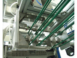 cnc精密機械加工：龍門式cnc精密機械加工設(shè)備就用得較為多的設(shè)備，他的通用性很廣